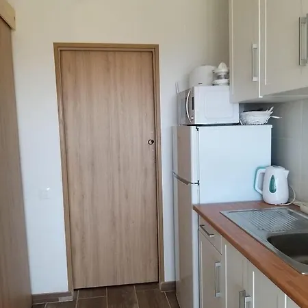 Neu Renoviert! Charmantes Und Gemuetliches Mit Balkon Und Meerblick Apartment *
